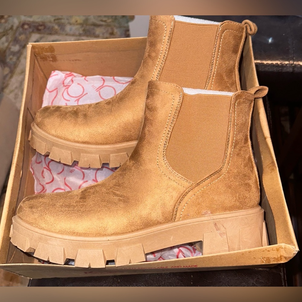 Sugar Brand Boots Medium